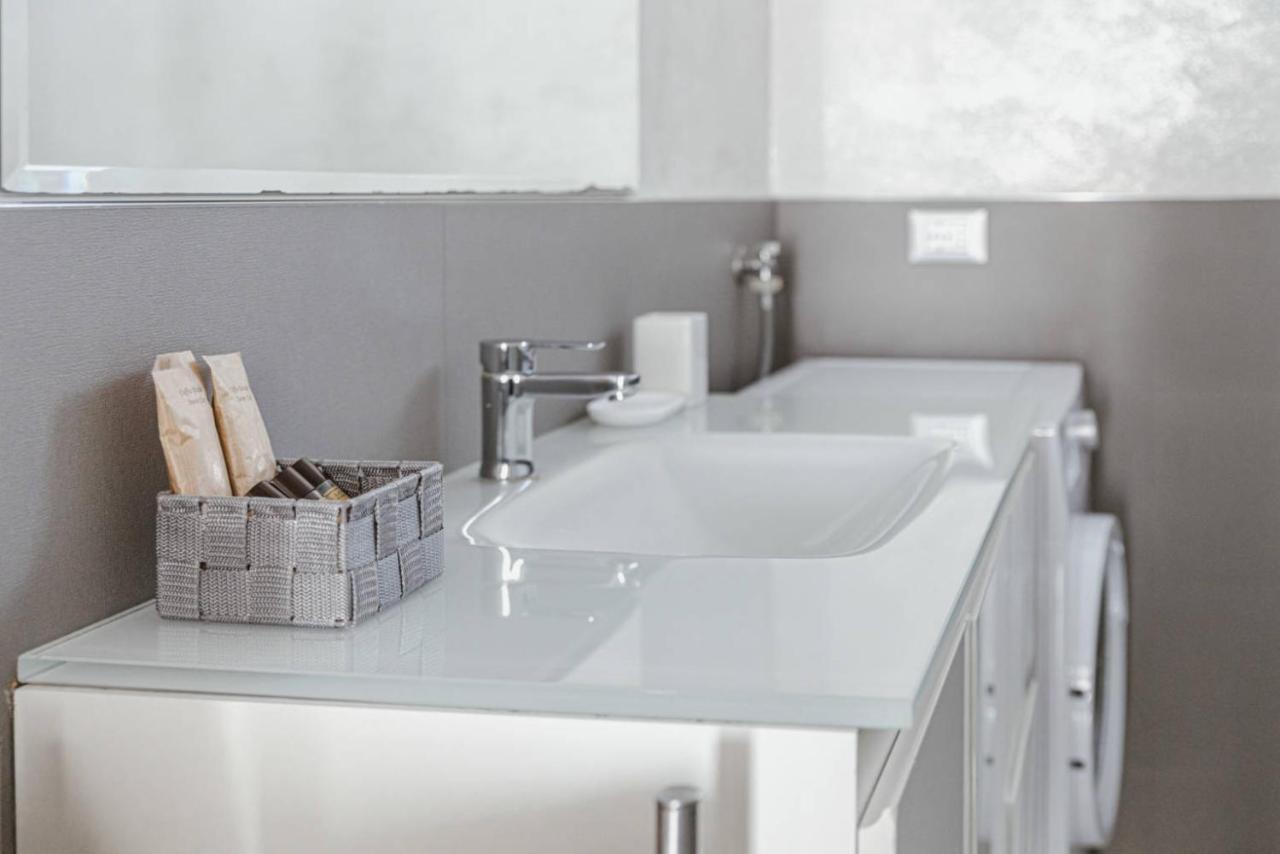 App. Mimosa Minerva Holiday Home Manerba del Garda Eksteriør bilde